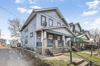 498-500-500 N Champion Ave in Columbus, OH - Building Photo - Building Photo