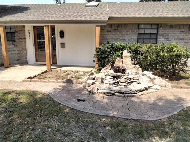 2317 Meadow Dale in Irving, TX - Building Photo - Building Photo