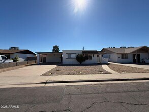 153 E Hoover Ave in Mesa, AZ - Building Photo - Building Photo