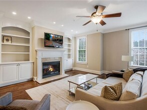 1842 Adagio Dr in Alpharetta, GA - Building Photo - Building Photo