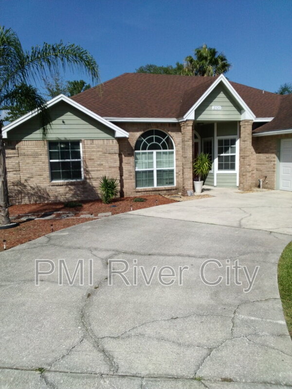 2320 Locustwood Ct in Orange Park, FL - Building Photo - Building Photo