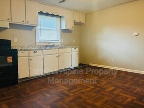 208 Royster Ave in Shelby, NC - Building Photo - Building Photo