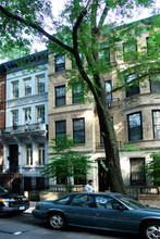 17 W 94th St in New York, NY - Building Photo - Building Photo