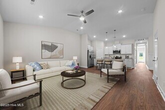 4229 Laurel Rdg Dr in Greenville, NC - Building Photo - Building Photo