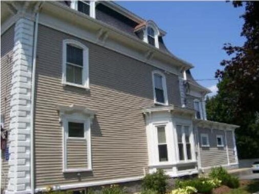 166 Village St-Unit -302 in Medway, MA - Building Photo - Building Photo