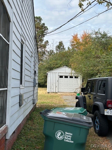 2420 Homeview Dr in Richmond, VA - Foto de edificio - Building Photo