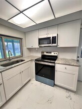3924 Headsail Dr in New Port Richey, FL - Building Photo - Building Photo