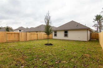 3716 Alexus Dr in Conroe, TX - Building Photo - Building Photo