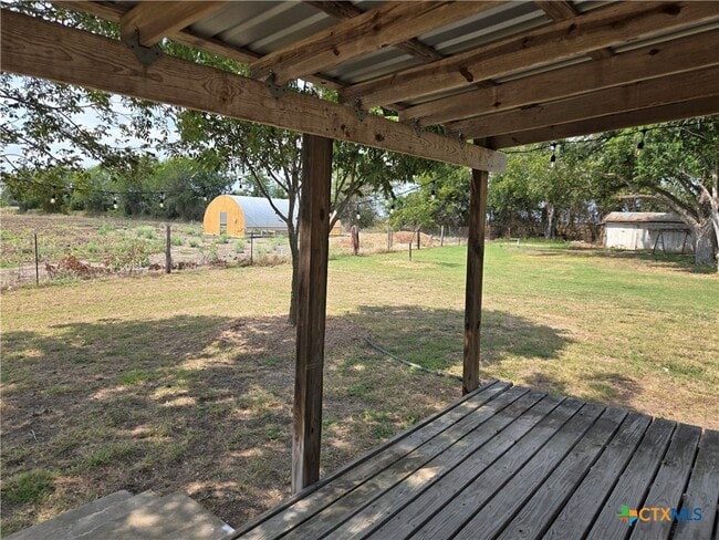 property at 7818 Barbarosa Rd