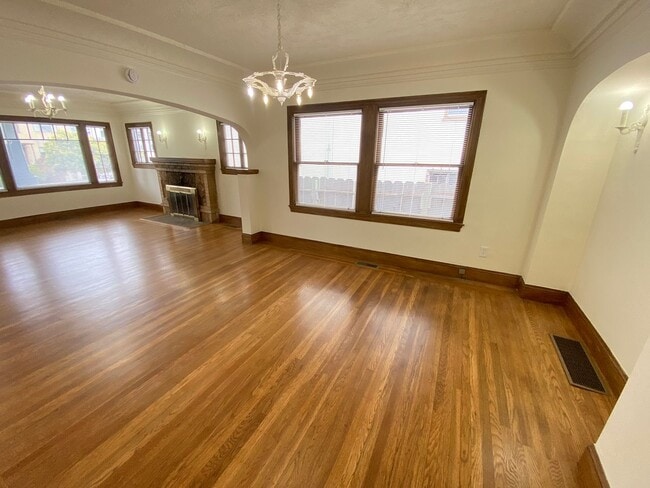 1142 Brighton Ave in Albany, CA - Building Photo - Building Photo
