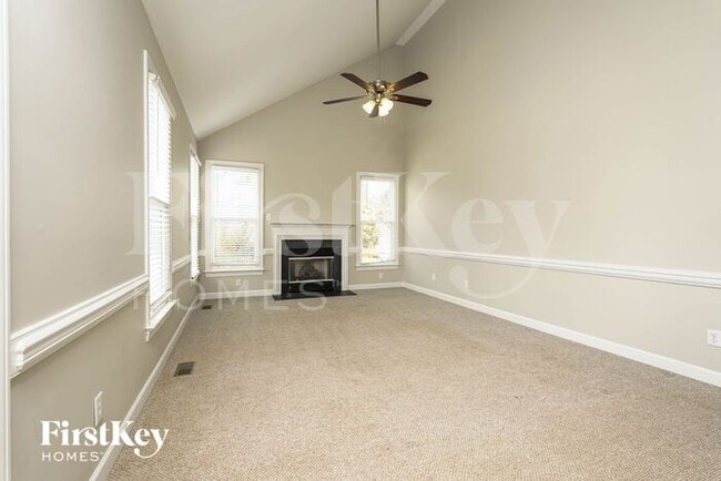 307 Lucas Park Dr in Greensboro, NC - Building Photo - Building Photo