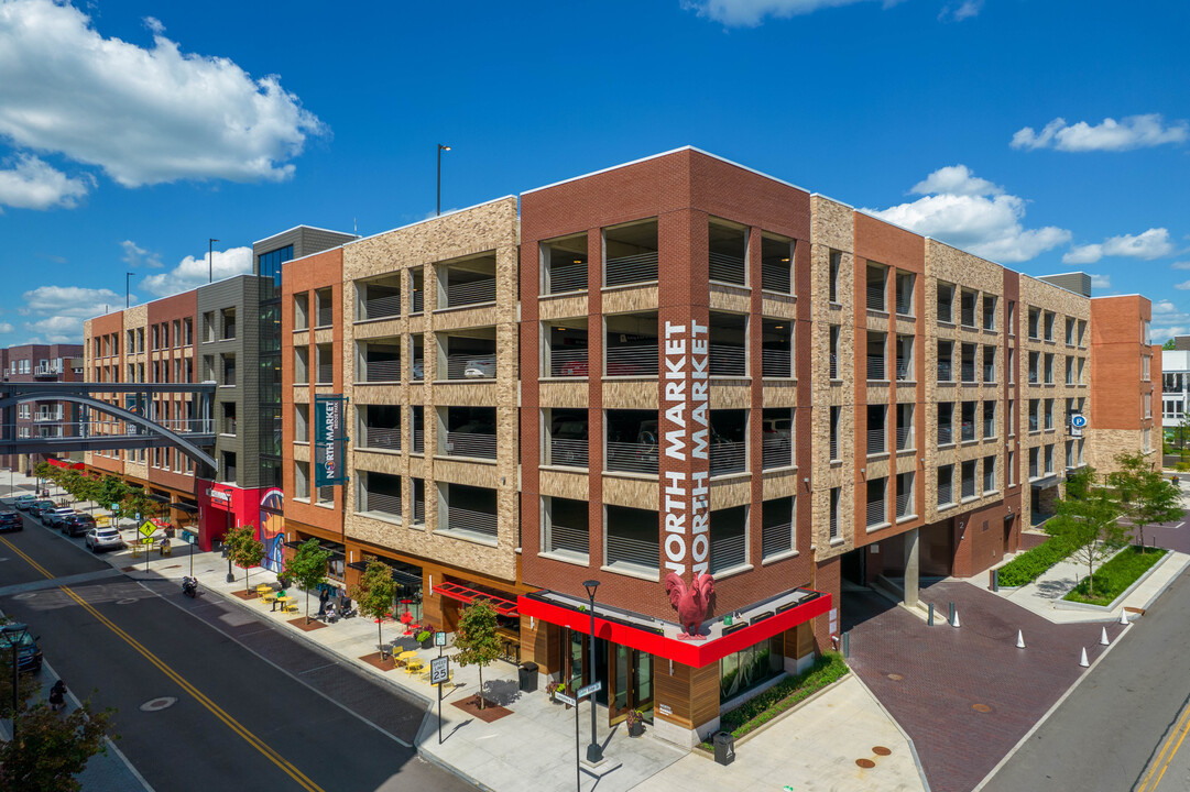 Howe in Dublin, OH - Building Photo