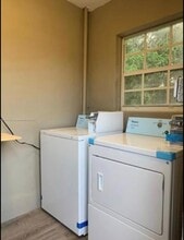 12108 NE 5th Ave, Unit 1 in North Miami, FL - Building Photo - Building Photo