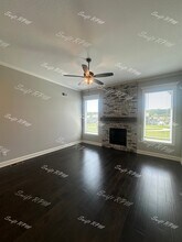 6824 Prairie Ln in Parkville, MO - Building Photo - Building Photo