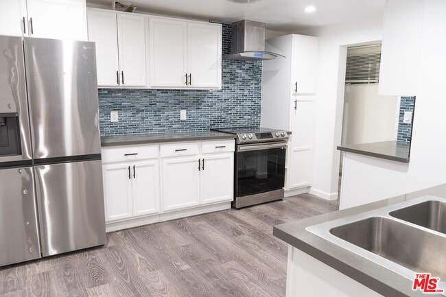 346 Laveta Ter in Los Angeles, CA - Building Photo - Building Photo