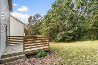 2143 Bell St in Ashland City, TN - Building Photo - Building Photo