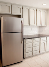 1406 Elliot Cir in Pleasanton, CA - Building Photo - Building Photo
