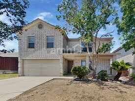 8043 Cantura Mls in Converse, TX - Building Photo