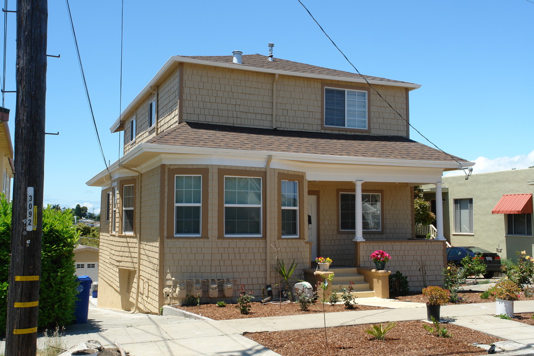 623 Kearney St in El Cerrito, CA - Foto de edificio