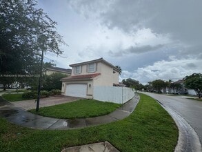 15320 SW 47th St in Miramar, FL - Building Photo - Building Photo