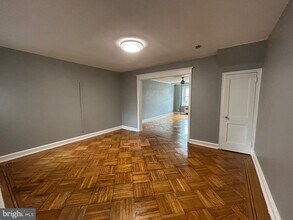 6656 Blakemore St in Philadelphia, PA - Building Photo - Building Photo