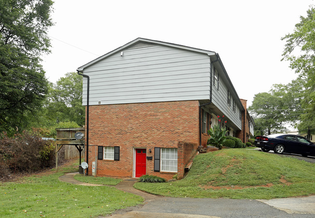 Forest Glenn Townhomes in Belmont, NC - Building Photo - Building Photo