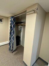 2104 Oxford Pl in Merrick, NY - Foto de edificio - Building Photo