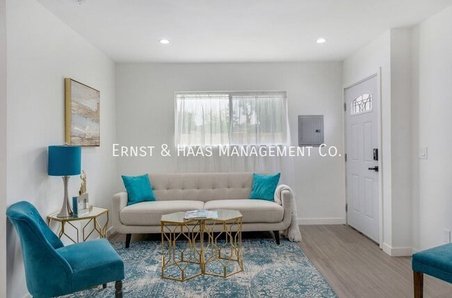 property at 4437 Sunfield Ave