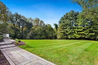 445 Springvale Rd in Great Falls, VA - Building Photo - Building Photo