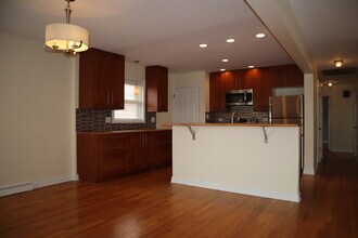 3112 W 101st Pl in Evergreen Park, IL - Building Photo - Building Photo