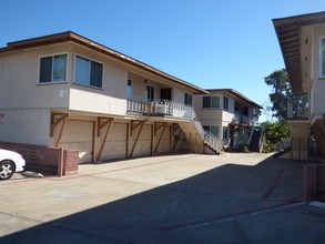 715-717 Torrance St in San Diego, CA - Building Photo - Building Photo