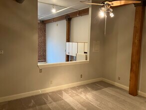 706 Broadway #506, Unit 700 Broadway #506 in Kansas City, MO - Building Photo - Building Photo