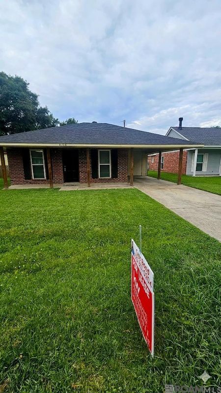 property at 8708 Montclair St