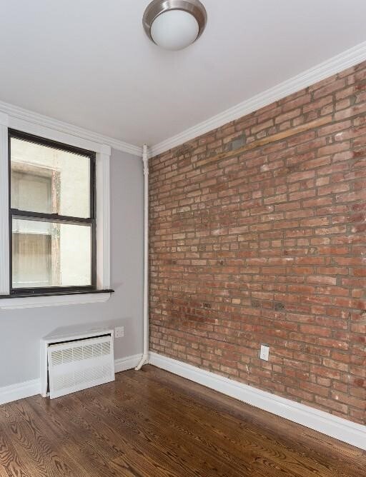 422 E 9th St, Unit 3 in New York, NY - Building Photo - Building Photo