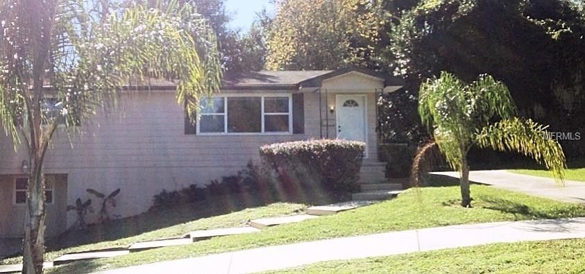 630 W Rich Ave in DeLand, FL - Building Photo
