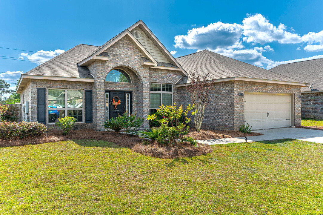 3597 Autumn Woods Dr in Crestview, FL - Building Photo