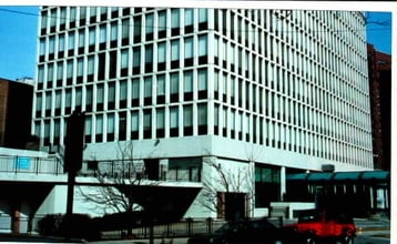 Lincoln Park Condos in Chicago, IL - Foto de edificio - Building Photo