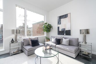 233 NEWARK Ave in Jersey City, NJ - Building Photo - Building Photo