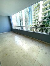 170 SE 14th St in Miami, FL - Building Photo - Building Photo