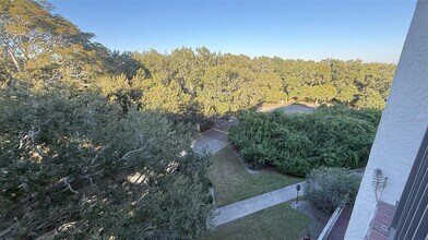 2699 Seville Blvd in Clearwater, FL - Building Photo - Building Photo