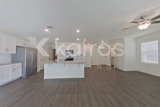 31998 Katelin Cir in Leesburg, FL - Building Photo - Building Photo