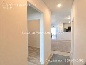 30 Dos Hermanas Ct in Los Lunas, NM - Building Photo - Building Photo