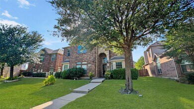 2126 Hunt Club Trail in Frisco, TX - Foto de edificio - Building Photo