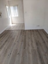 1026 Justin Ave, Unit A in Glendale, CA - Building Photo - Building Photo