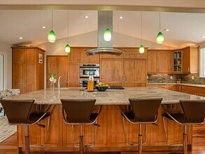 75-1069-1069 Kamalani St in Holualoa, HI - Building Photo - Building Photo