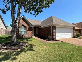 4806 Ashcroft Dr in Memphis, TN - Building Photo