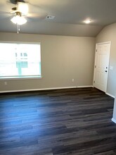 1309 Tortoise Wood Rd in Norman, OK - Building Photo - Building Photo