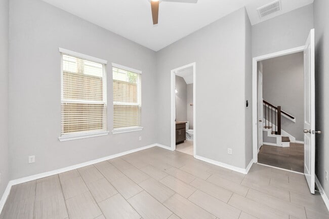 property at 2219 Bellefontaine