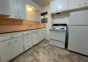 1535 California Ave SW in Seattle, WA - Building Photo - Building Photo