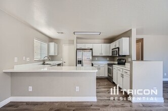 37186 W Amalfi Ave in Maricopa, AZ - Building Photo - Building Photo